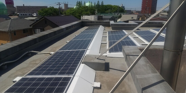 【法人】太陽光発電のメリット・デメリットを解説【節税方法も紹介】