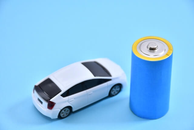 電気自動車を蓄電池として使うメリットや注意点などを徹底解説！
