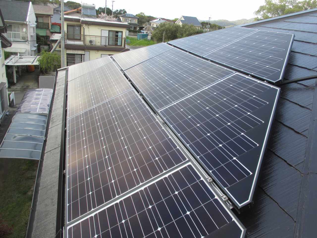 太陽光発電システム　福岡県糸島市國友邸