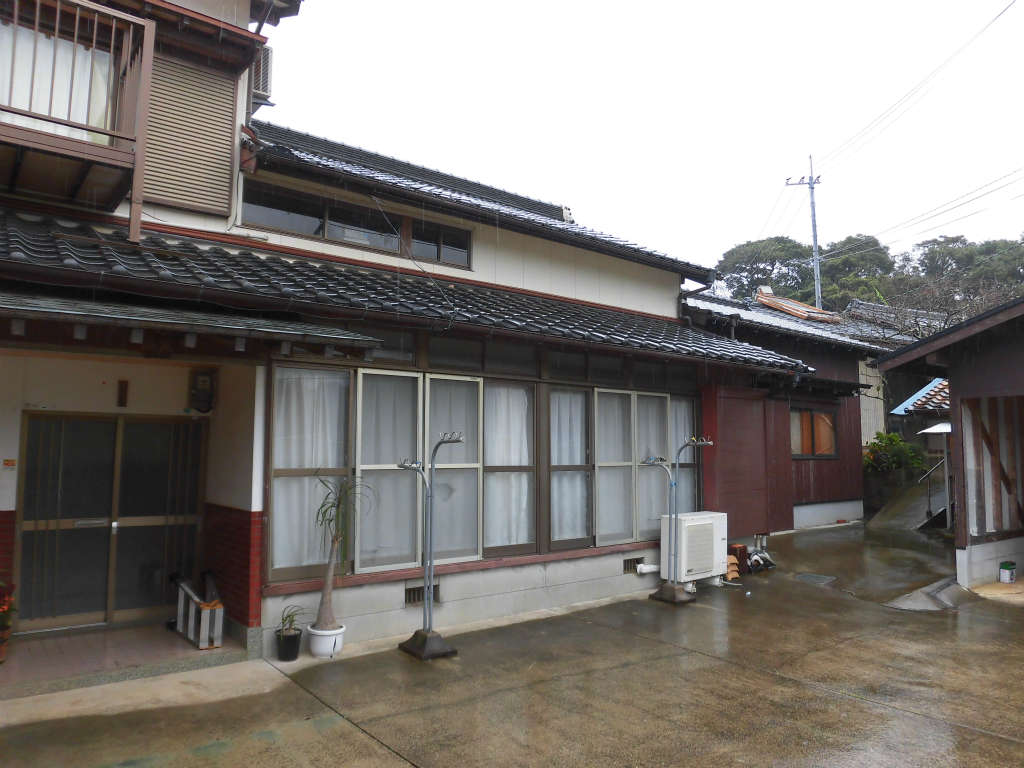 太陽光発電システム工事　佐賀県東松浦郡　石本邸