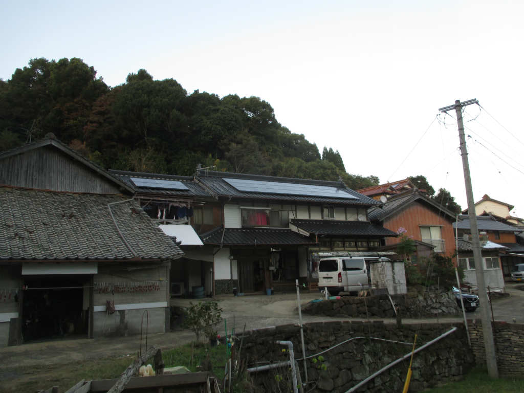 太陽光発電システム工事　佐賀県唐津市　平田邸