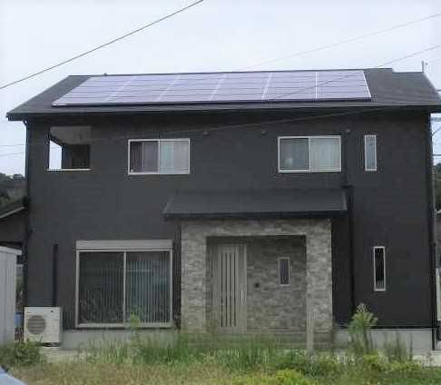 太陽光発電システム　福岡県糟屋郡　吉武邸