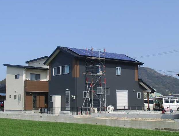 太陽光発電システム設置工事　佐賀県唐津市　元山邸