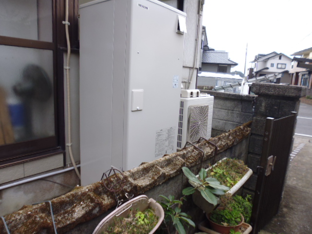エコキュート設置工事　長崎県佐世保市　末永邸
