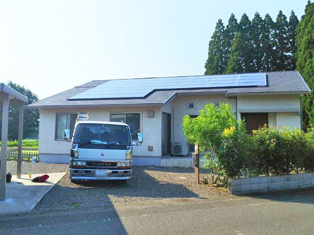 太陽光発電システム設置工事　宮崎県宮崎市　荒木邸