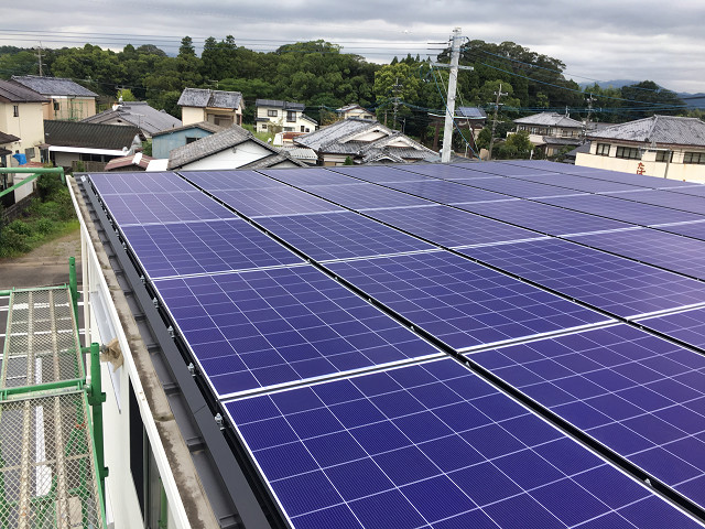 太陽光発電システム設置工事　宮崎県西都市　田中邸