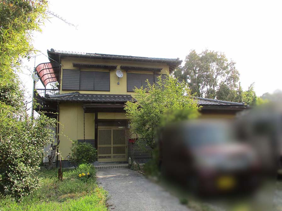 福岡県飯塚市のＩ様邸にて蓄電システムの設置工事をさせていただきました。