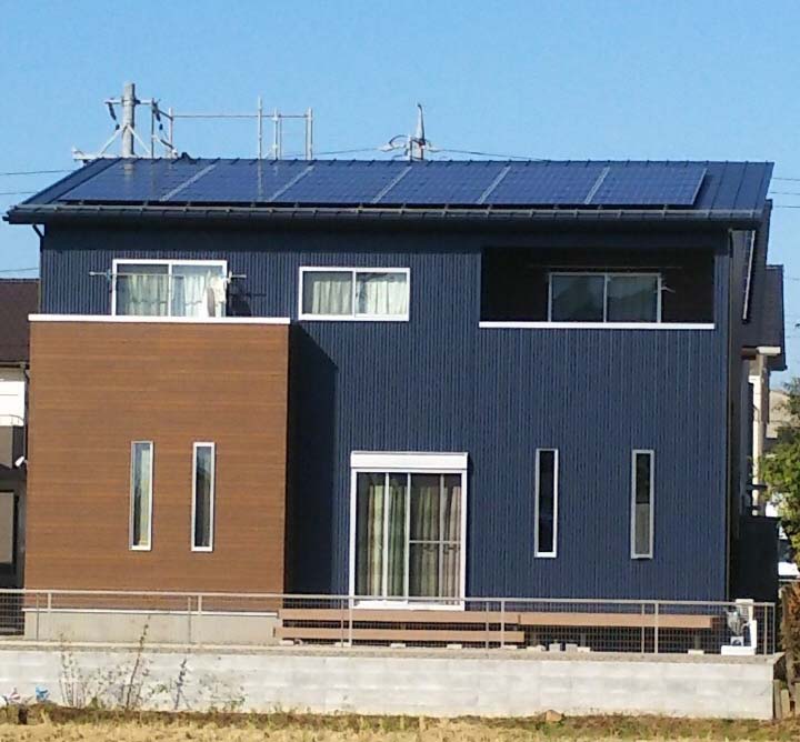 岐阜県瑞穂市のＦ様邸にて太陽光発電システムの設置工事をしました。
