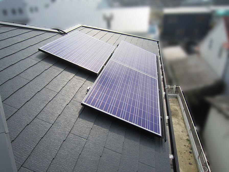 福岡県糸島市のＫ様邸にて太陽光発電システムの設置工事をさせていただきました。
