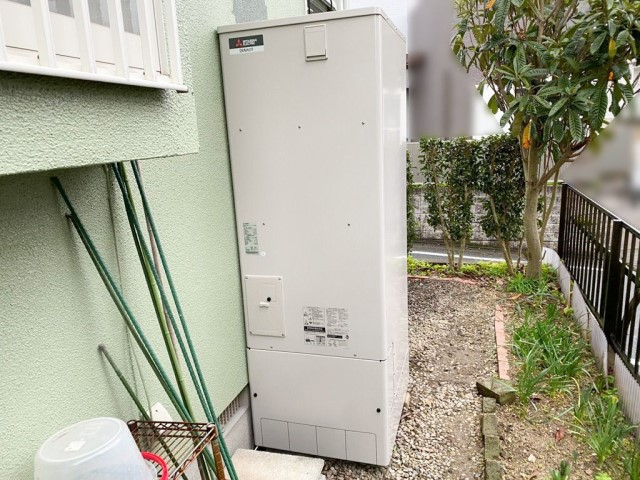 福岡県筑紫野市のK様邸にて、エコキュート設置しました≪貯湯ユニット≫
