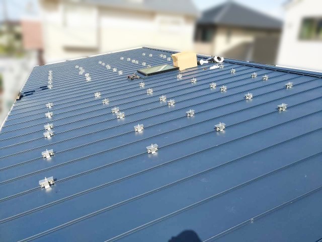 福岡県福岡市のA様邸にて太陽光発電システムを設置しました≪施工中≫