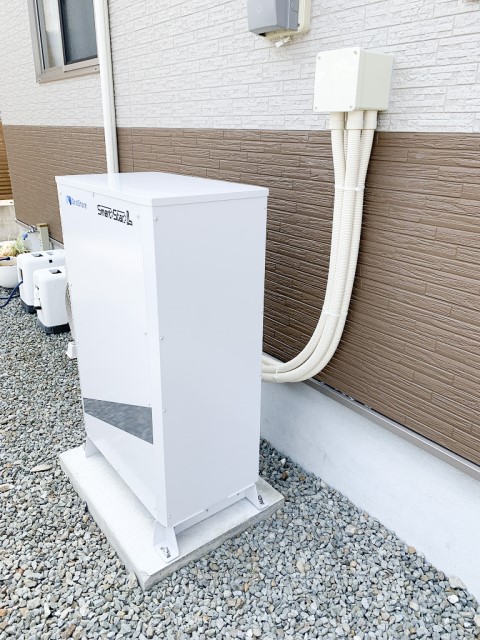 宮﨑県宮崎市のM様邸にて、蓄電池システムの設置をしました≪本体≫