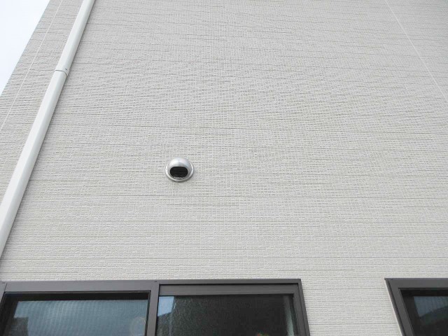 福岡県北九州市のN様邸にて、太陽光発電システムを設置しました≪パワコン≫