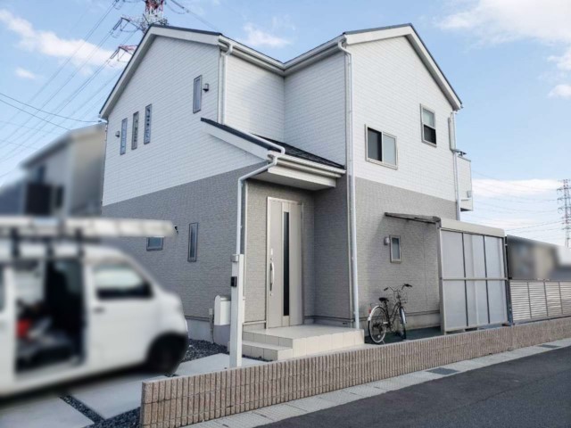 三重県三重郡のI様邸にて、太陽光発電システムを設置しました！