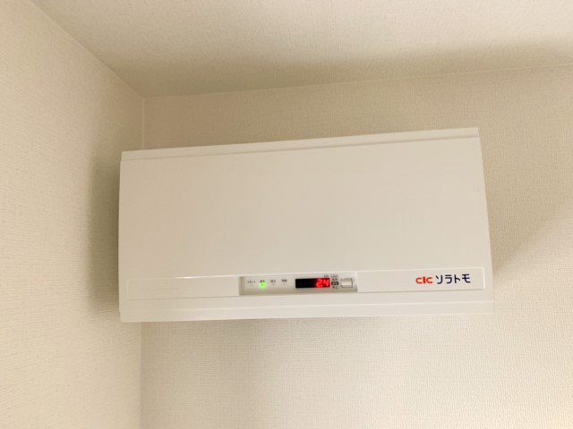 愛知県名古屋市のU様邸にて、太陽光発電システムを設置しました≪パワコン≫