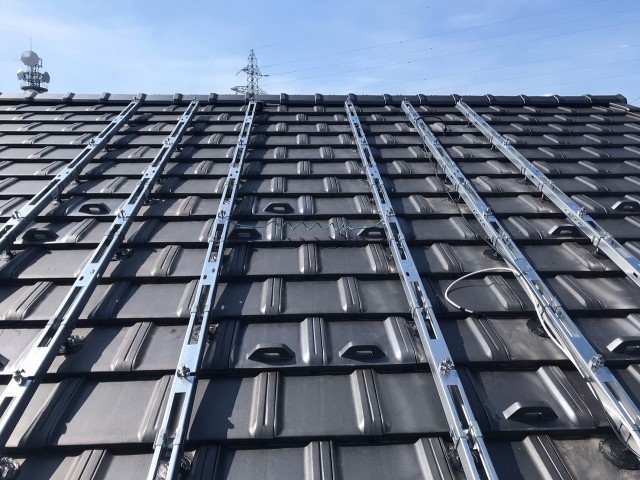 福井県吉田郡のT様邸にて、太陽発電システムを設置しました≪架台≫
