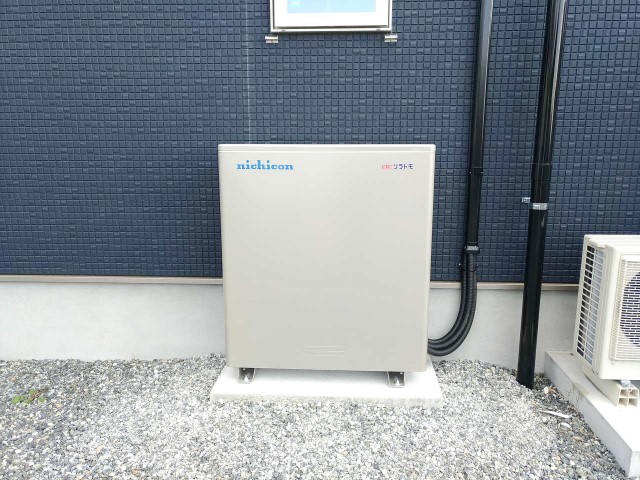福岡県糟屋郡のY様邸にて、蓄電システムを設置しました≪本体≫