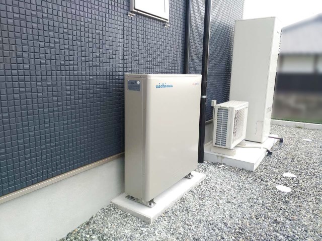 福岡県糟屋郡のY様邸にて、蓄電システムを設置しました≪本体≫