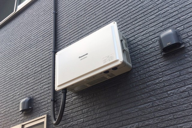 石川県加賀市のY様邸にて、太陽光発電システムを設置しました≪パワコン≫