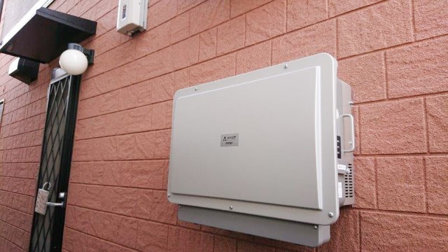 佐賀県佐賀市のN様邸にて、蓄電システムを設置しました≪パワコン≫
