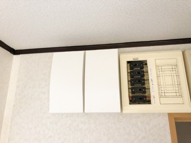 佐賀県鳥栖市のI様邸にて、蓄電システムを設置しました≪分電盤≫