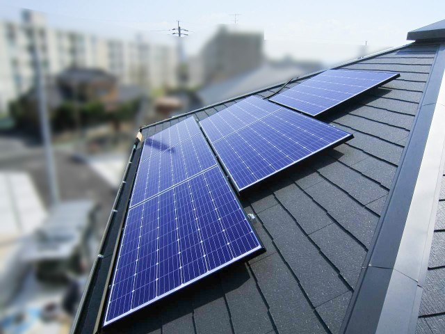 福岡県北九州市のH様邸にて、太陽光発電システムを設置しました≪施工後≫