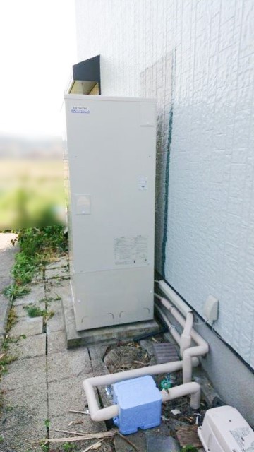 福岡県嘉麻市のN様邸にて、エコキュートを設置しました≪貯湯ユニット≫