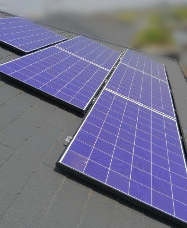 福岡県筑後市のK様邸にて、太陽光発電システムを設置しました。