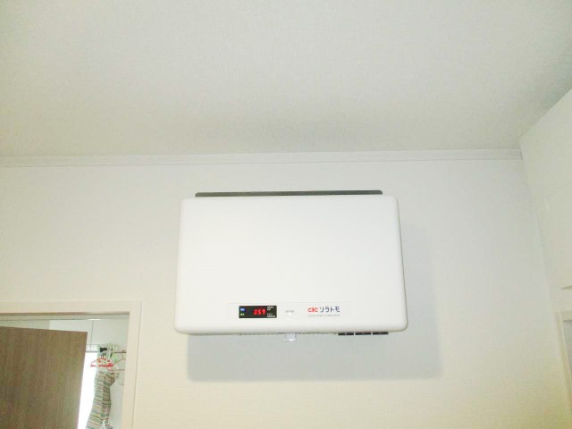 福岡県福津市のS様邸にて、太陽光発電システムを設置しました≪パワコン≫