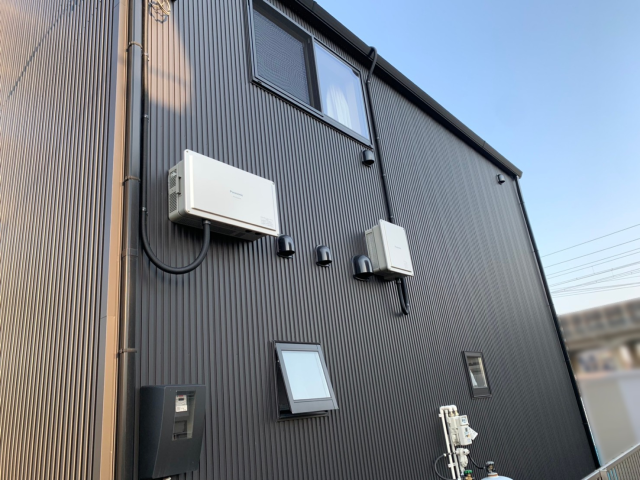 岐阜県大垣市のF様邸にて、太陽光発電システムを設置しました≪パワコン≫