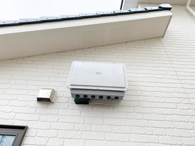 島根県安来市のF様邸にて、蓄電システムを設置しました≪パワコン≫
