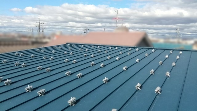 岡山県岡山市のF様邸にて、太陽光発電システムを設置しました≪金具≫