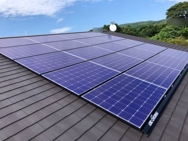 鹿児島県のＭ様邸にて、太陽光発電システムを設置させて頂きました！