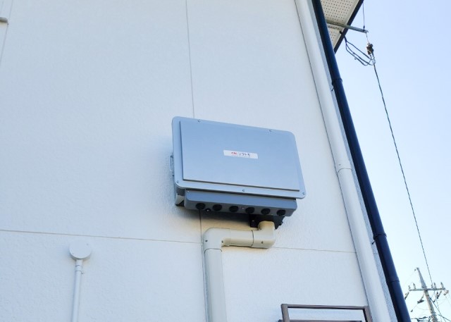 岡山県真庭市のY様邸にて、蓄電システムを設置しました≪パワコン≫