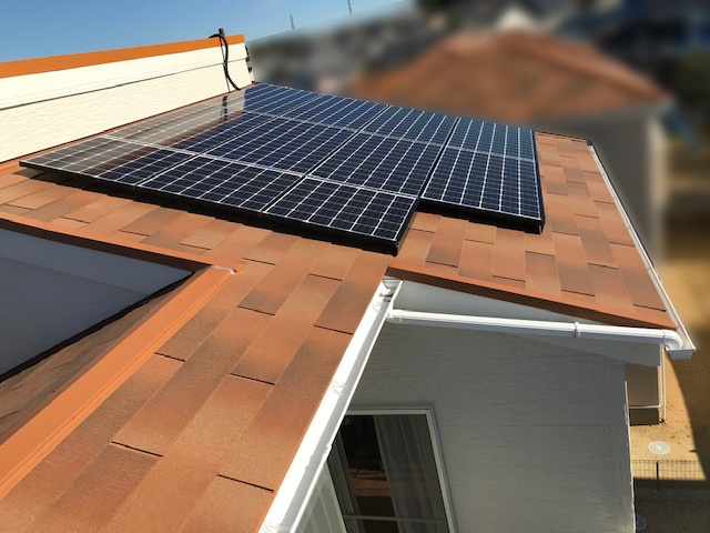 三重県四日市市のU様邸にて、太陽光発電システムを設置しました≪施工後≫