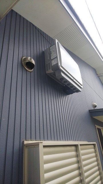 宮崎県小林市のS様邸にて蓄電システムを設置しました≪パワコン≫