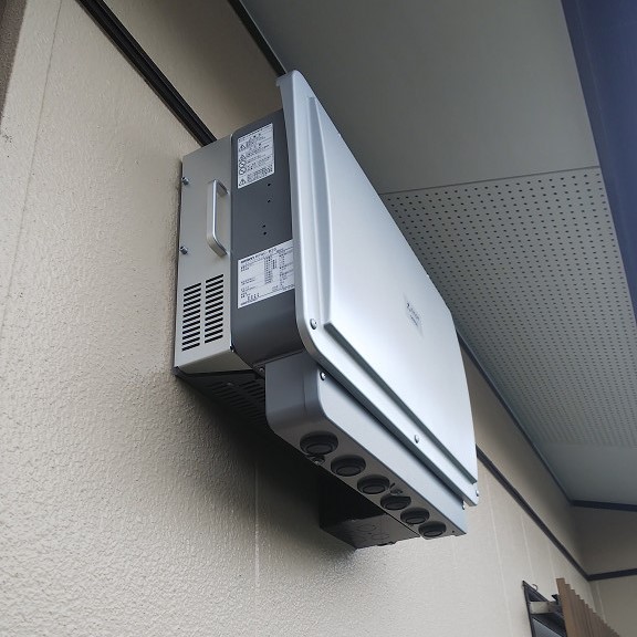 宮崎県のA様邸にて、蓄電システムを設置しました≪パワコン≫