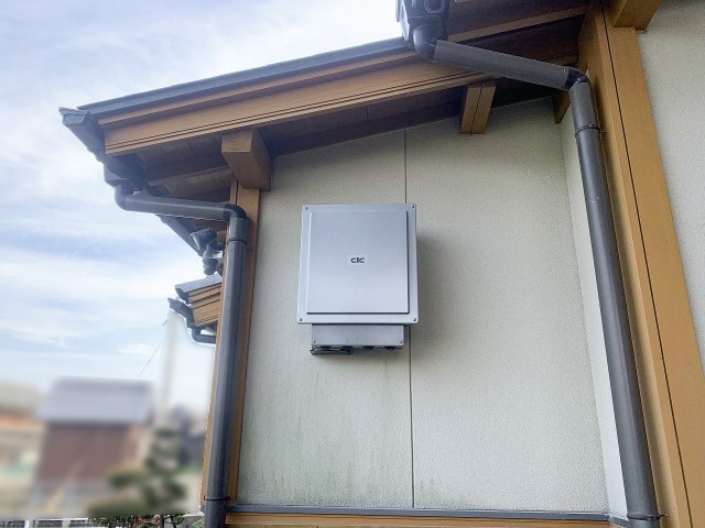 福岡県柳川市のS様邸にて、蓄電システムを設置しました≪施工後≫パワコン