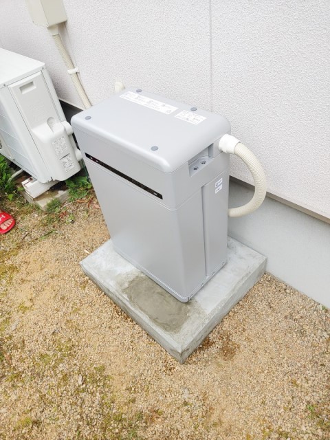 長崎県のW様邸にて、蓄電システムを設置しました≪蓄電池≫本体