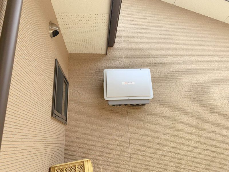 大分県のH様邸にて、蓄電システムを設置しました！≪パワコン施工後≫