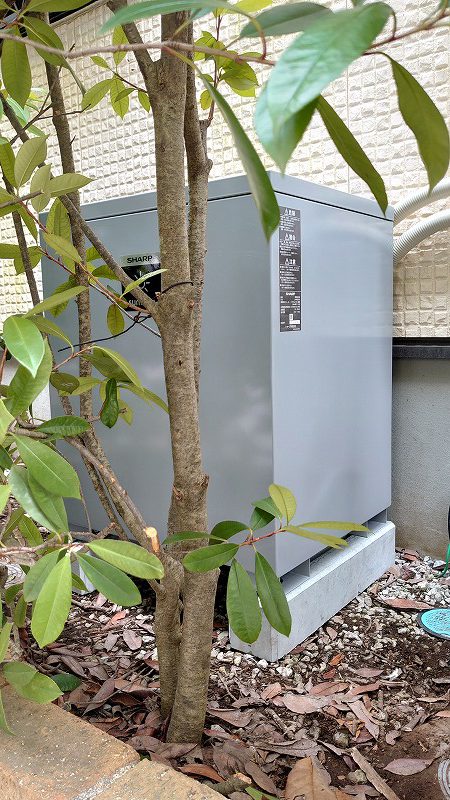 宮崎県のF様邸にて、シャープ蓄電システム（9.5 kWh）を設置させていただきました。