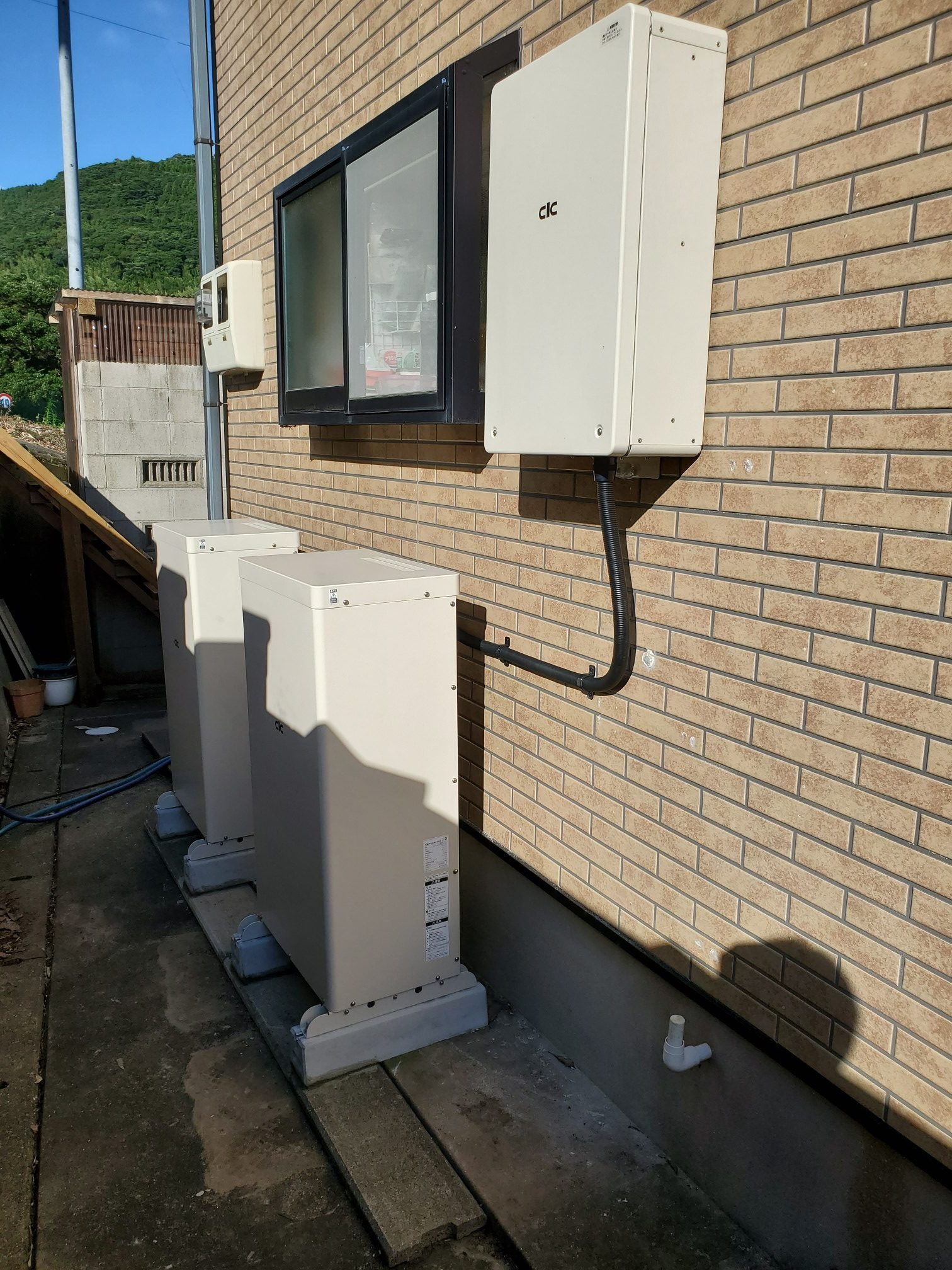 長崎県北松浦郡のN様宅に蓄電池を設置いたしました
