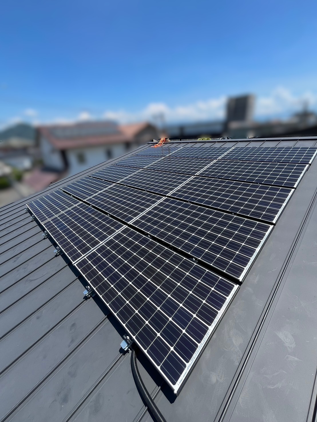鹿児島県霧島市のY様宅に太陽光発電、蓄電池システムを設置いたしました