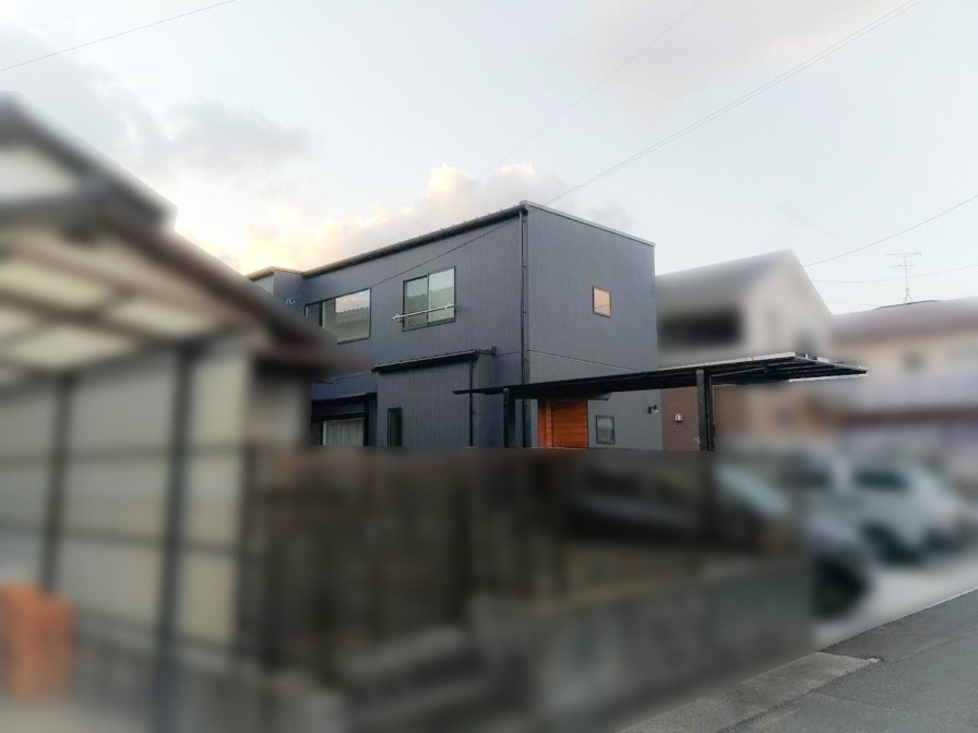 福岡県福岡市のM様邸にて、太陽光発電システムを設置しました≪お家≫