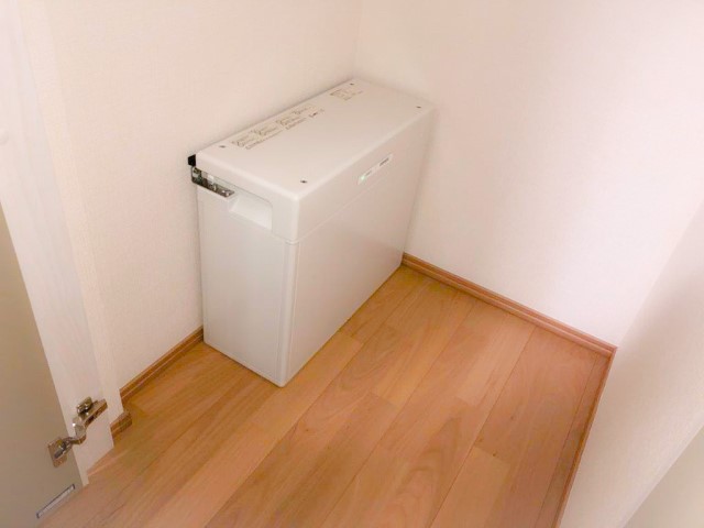 福岡県北九州市のK様邸にて、蓄電システムの設置をしました≪本体≫