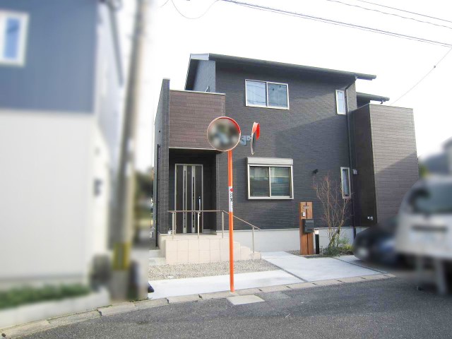 福岡県糸島市のK様邸にて、太陽光発電システムを設置しました≪お家≫