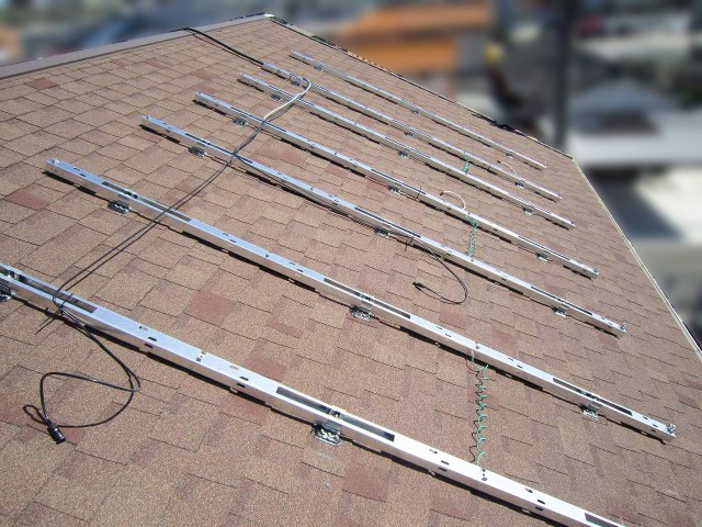 福岡県飯塚市のY様邸にて、太陽光発電システムを設置しました≪架台≫