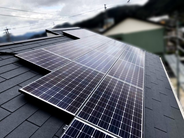 岐阜県加茂郡のO様邸にて、太陽光発電システムを設置しました≪施工後≫