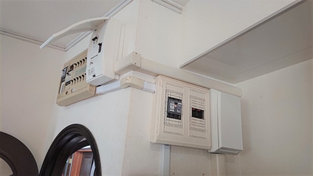 熊本県天草市のM様邸にて、蓄電システムを設置しました≪分電盤≫