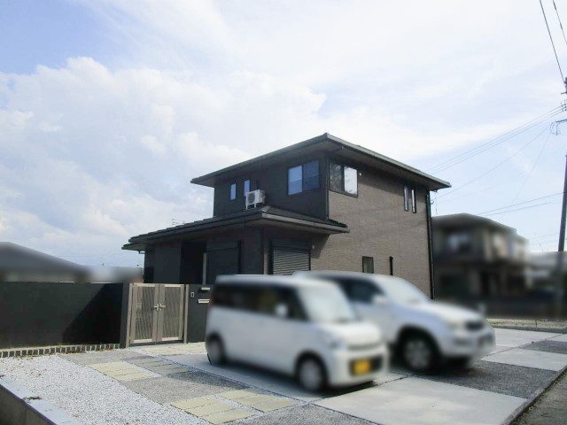 福岡県福津市のI様邸にて、太陽光発電システムを設置しました≪お家≫
